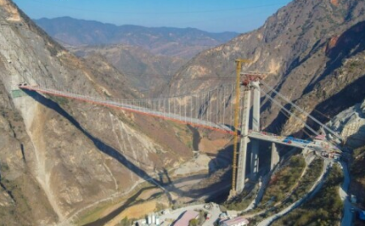 起重滑車(chē)在云南玉溪至楚雄高速綠汁江大橋建設(shè)中的貢獻(xiàn)